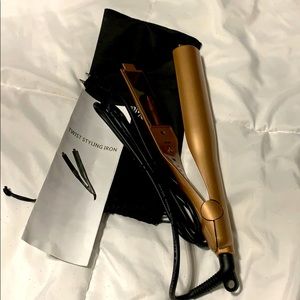 twist hair iron